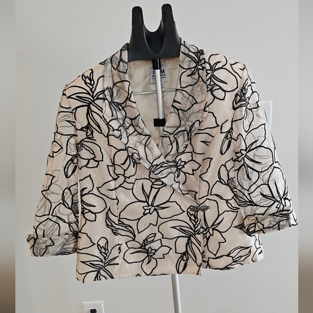 Ladies Dressy shirt/blouse